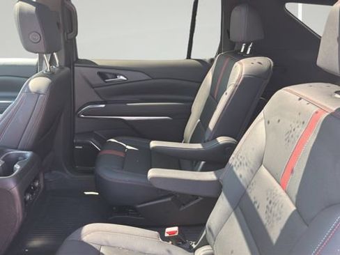 Used 2024 Chevrolet Traverse RS w/ LPO, Floor Liner Package AWD/4WD image 12
