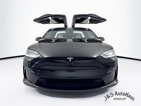 Used 2022 Tesla Model X Plaid AWD/4WD image 2