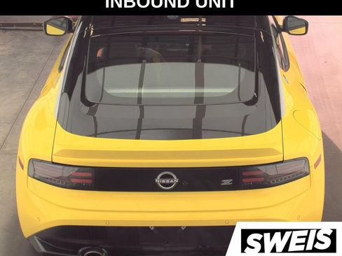 Used 2024 Nissan Z Performance w/ Floor Mat Package RWD image 6