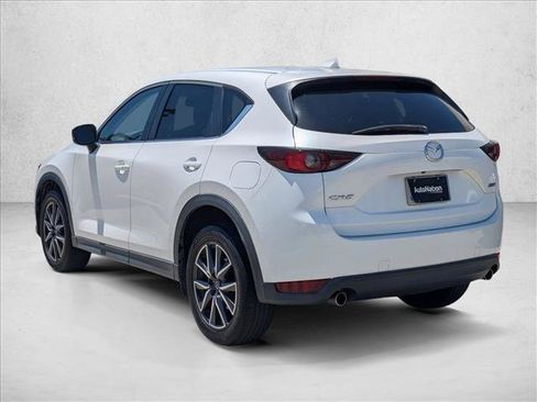 Used 2018 MAZDA CX-5 Touring w/ Preferred Equipment Package FWD image 8