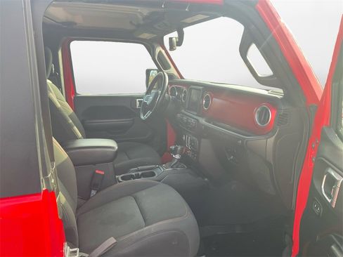 Used 2021 Jeep Wrangler Rubicon w/ Uconnect 4C Nav & Sound Group image 15