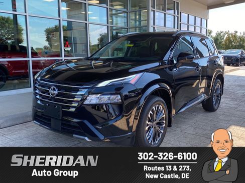 Used 2026 Nissan Rogue Platinum w/ Tech Package AWD/4WD image 1
