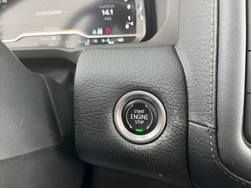 Certified 2022 GMC Yukon Denali w/ Max Trailering Package image 18