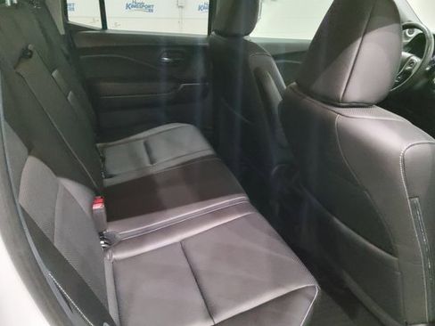 Used 2023 Honda Ridgeline RTL-E image 16