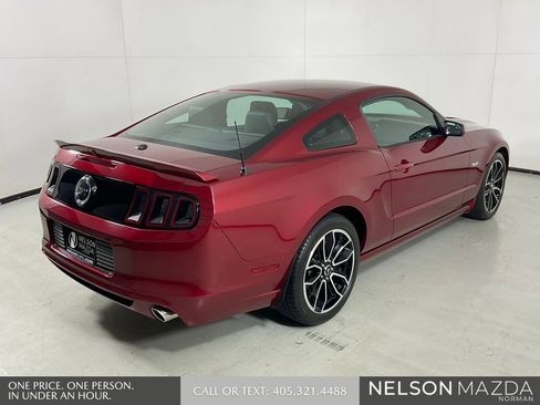 Used 2014 Ford Mustang GT Premium w/ Comfort Package RWD image 7