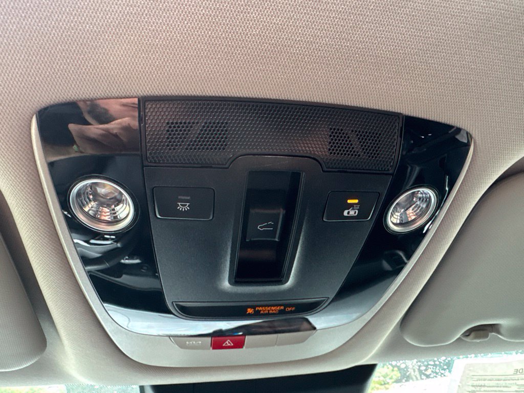 Used 2025 Kia Seltos EX w/ EX Sunroof Package FWD image 22