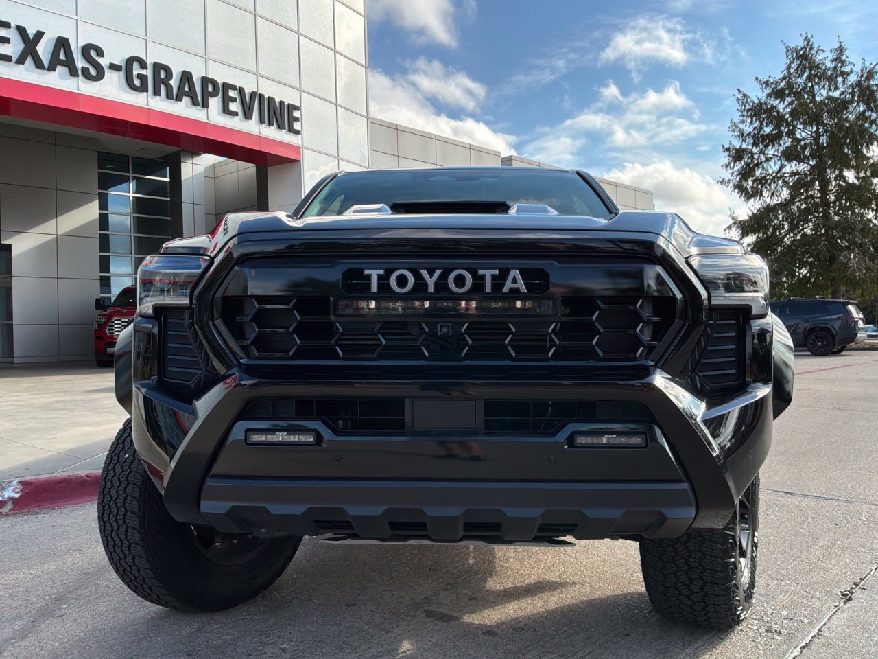 Used 2024 Toyota Tacoma TRD Pro AWD/4WD image 3