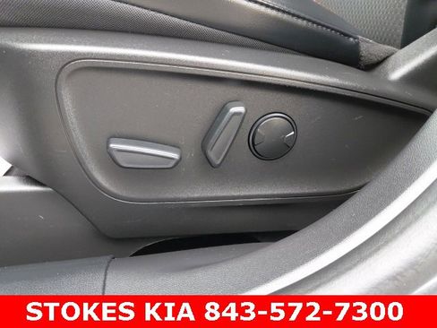 Used 2023 Ford Escape ST-Line image 22