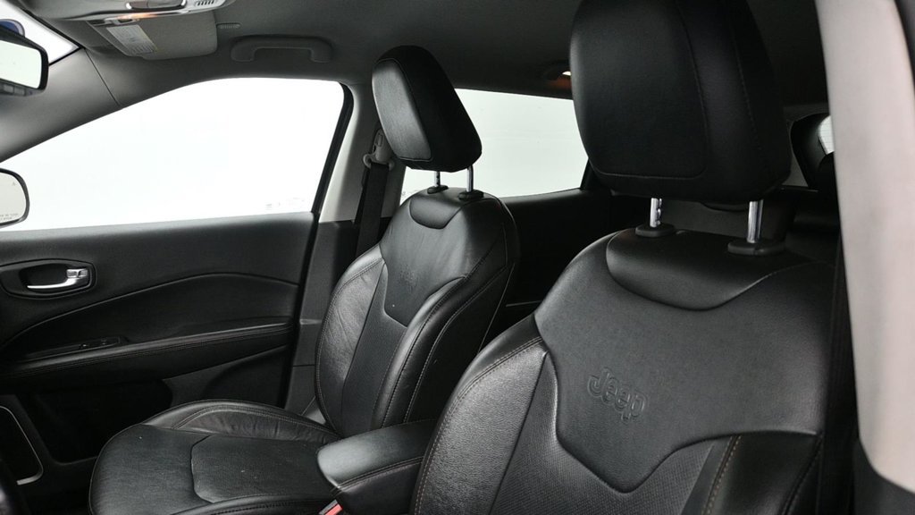 Used 2021 Jeep Compass Limited FWD image 10
