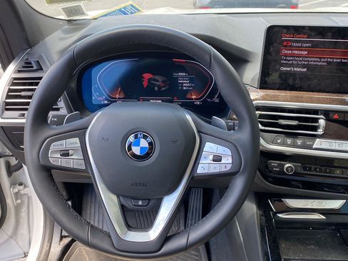 Used 2023 BMW X3 xDrive30i w/ Premium Package AWD/4WD image 6