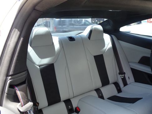 Used 2021 BMW M4 Competition w/ Executive Package RWD image 19