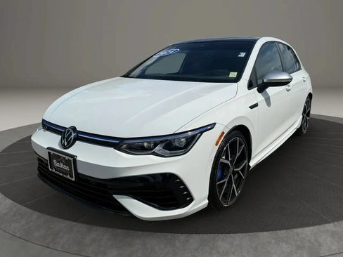 Used 2024 Volkswagen Golf R AWD/4WD image 12
