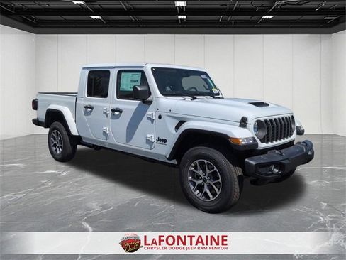 New 2025 Jeep Gladiator Sport image 7