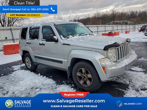 Used 2012 Jeep Liberty Sport image 5