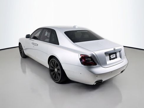 Certified 2024 Rolls-Royce Ghost AWD/4WD image 2