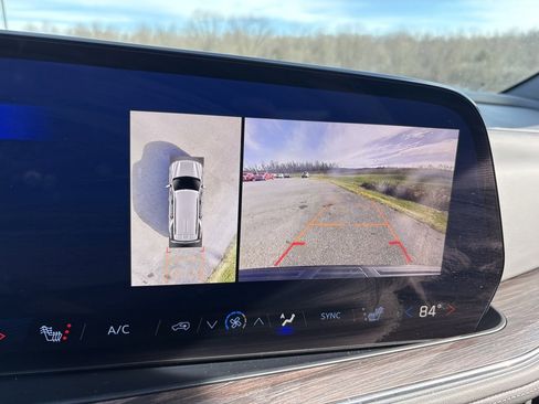 Used 2025 Chevrolet Tahoe Z71 w/ Z71 Off-Road Package image 42