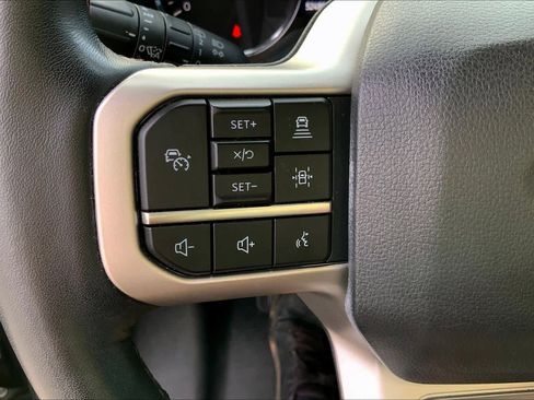 Used 2022 Ford Expedition Max Limited RWD image 23
