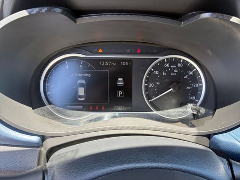 Used 2025 Nissan Versa SV FWD image 37