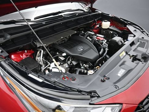 Used 2023 Toyota Highlander XSE FWD image 64