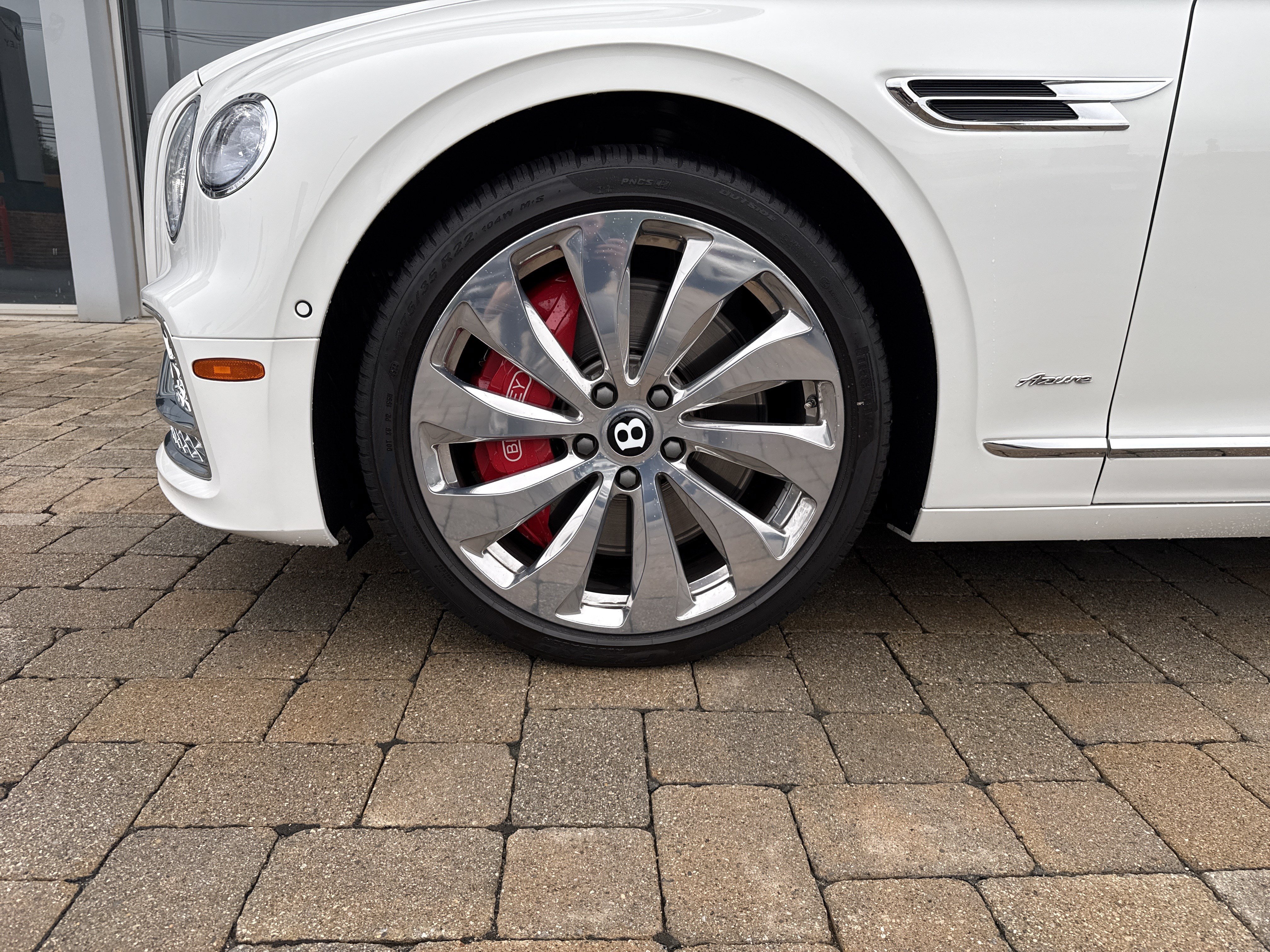 Used 2023 Bentley Flying Spur Azure AWD/4WD image 6