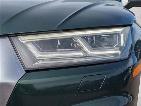 Used 2018 Audi Q5 Premium Plus w/ Premium Plus Package image 9