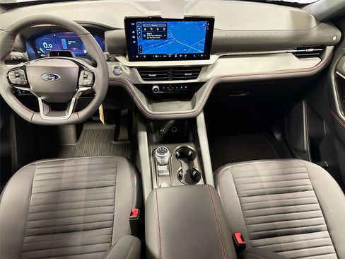 New 2026 Ford Explorer ST-Line image 22