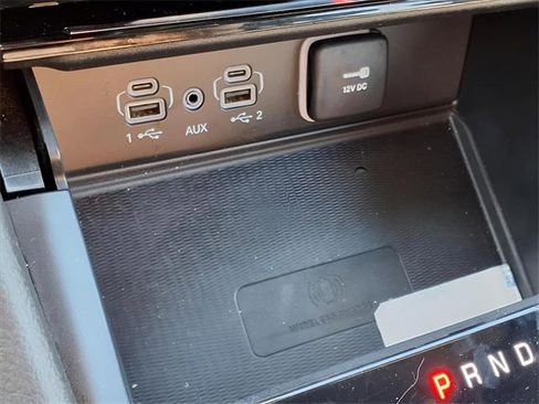 Used 2024 Jeep Grand Cherokee L Altitude image 14