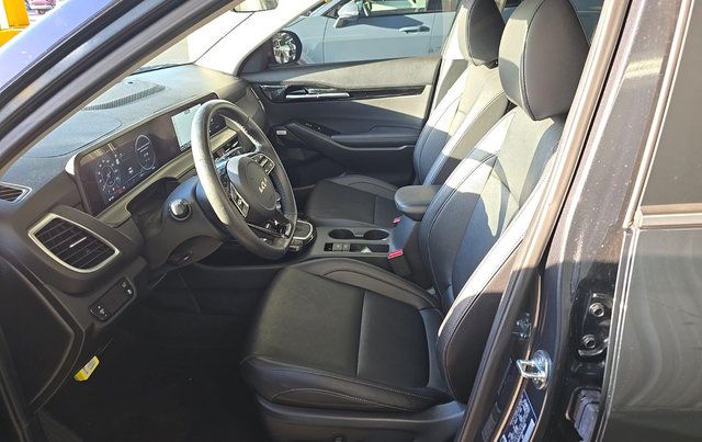 Used 2025 Kia Seltos SX AWD/4WD image 5