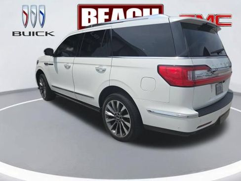 Used 2021 Lincoln Navigator Reserve AWD/4WD image 3