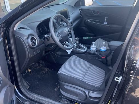 Used 2022 Hyundai Kona SE AWD/4WD image 11