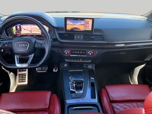 Used 2019 Audi SQ5 Prestige w/ Prestige Package AWD/4WD image 16