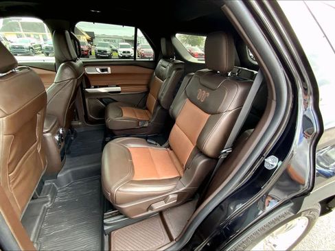 Certified 2021 Ford Explorer King Ranch image 21