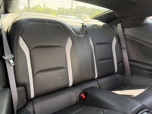 Used 2017 Chevrolet Camaro LT RWD image 30