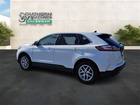 Used 2024 Ford Edge SEL image 3