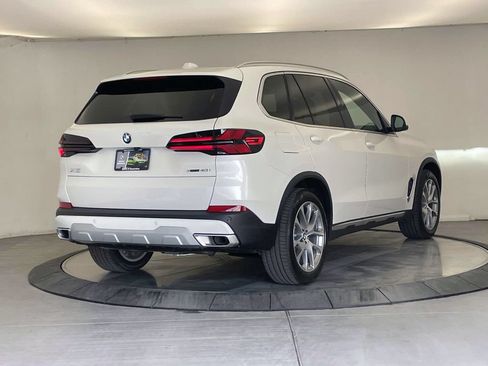 Used 2026 BMW X5 xDrive40i AWD/4WD image 5