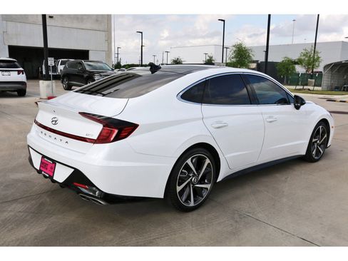 Certified 2023 Hyundai Sonata SEL Plus FWD image 9