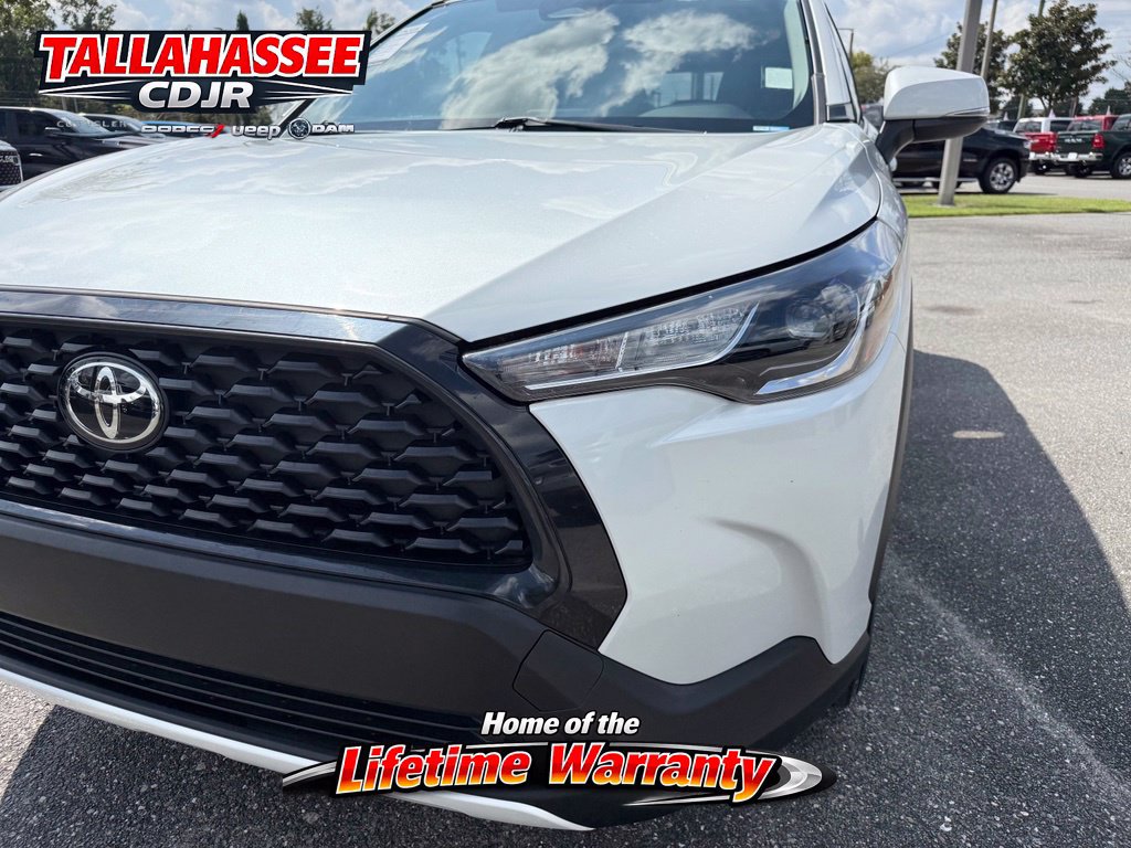 Used 2024 Toyota Corolla Cross LE FWD image 15