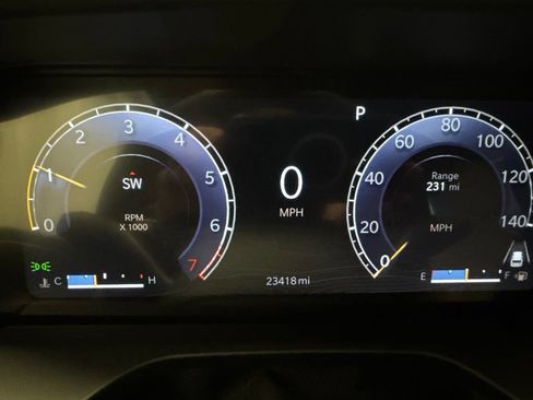 Used 2023 Jeep Grand Cherokee Limited AWD/4WD image 19