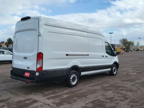 Used 2024 Ford Transit 250 148 High Roof Extended image 9