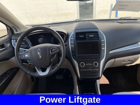 Used 2018 Lincoln MKC Premiere AWD/4WD image 12