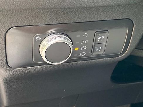 Used 2022 Ford Escape SE AWD/4WD image 16