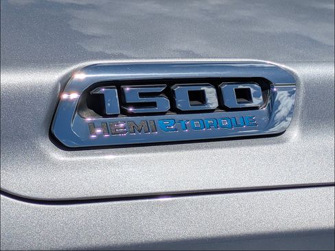 Used 2021 RAM 1500 Limited AWD/4WD image 11