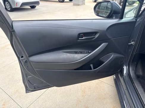 Used 2024 Toyota Corolla LE FWD image 12