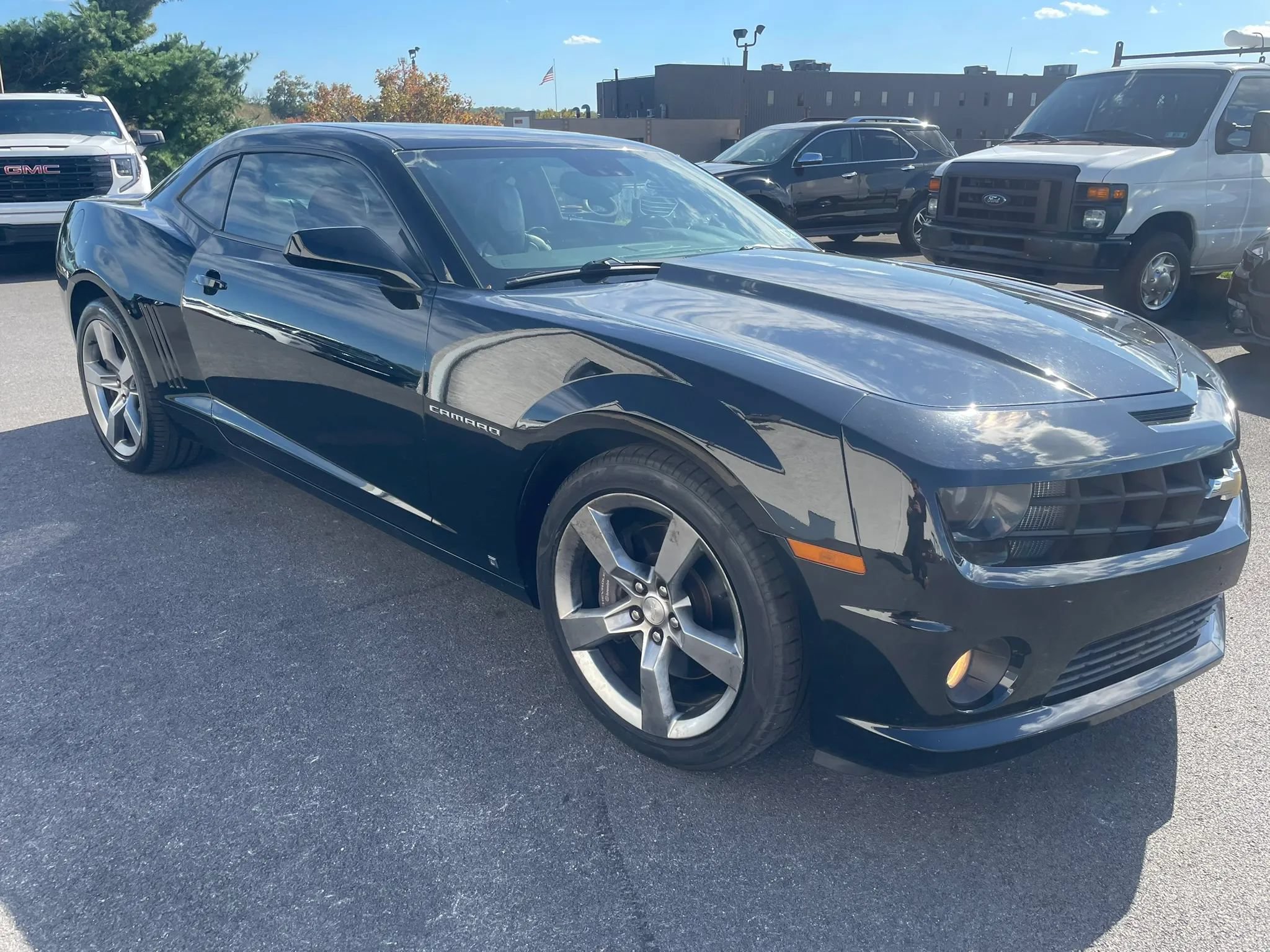 Used 2010 Chevrolet Camaro SS w/ RS Package RWD image 28