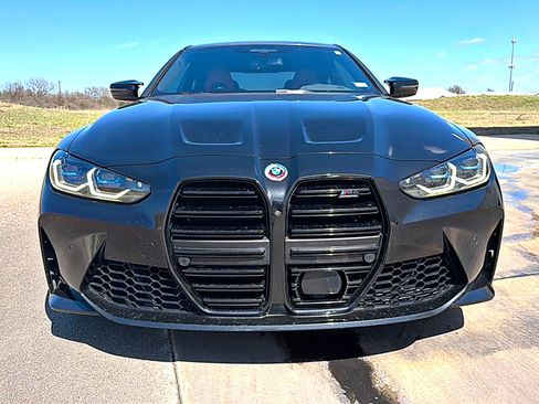 Used 2023 BMW M4 xDrive Competition image 2