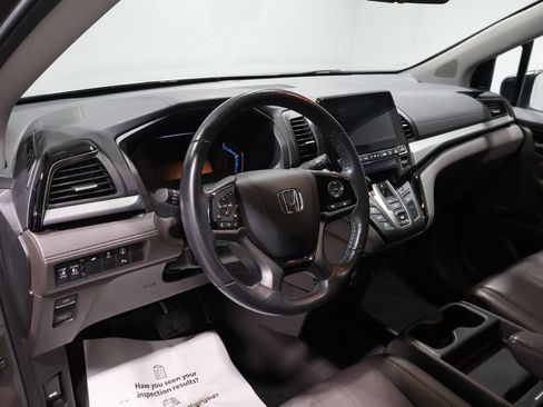 Used 2022 Honda Odyssey Touring image 16