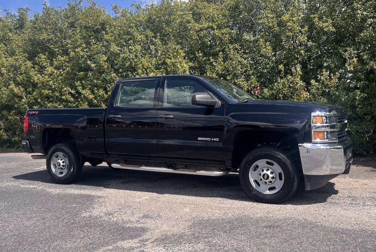 Used 2018 Chevrolet Silverado 2500 W/T w/ WT Fleet Convenience Package AWD/4WD image 10