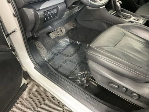 Used 2019 Subaru Forester Limited AWD/4WD image 15