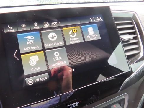 Used 2021 Honda Passport Sport image 25