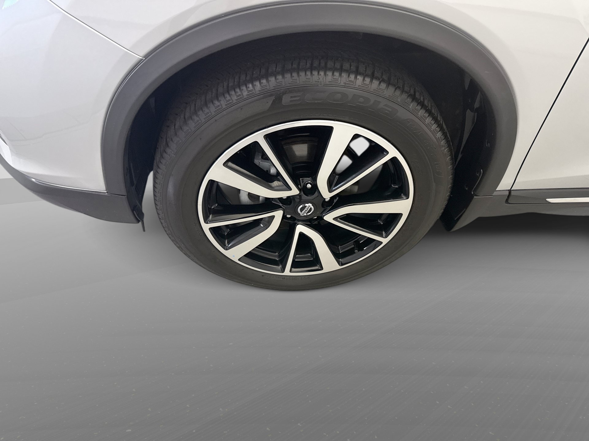 Used 2018 Nissan Rogue SL w/ Premium Package AWD/4WD image 23